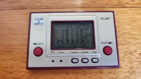 Nintendo Game & Watch Helmet CN-07 with battery cover
