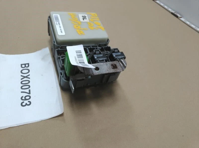 Honda Pilot Multiplex 2006 módulo de relé OEM+ Foto 2 de 4