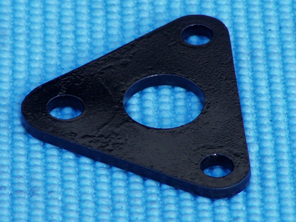 69-78 Honda CB750 K F & A upper front right motor mount bracket - Image 2 of 2