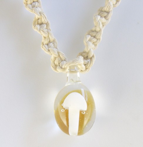 Hemp Macrame Macramé Necklace With Hanging Mushroom Pendant in a Glass Bubble - Picture 31 of 44