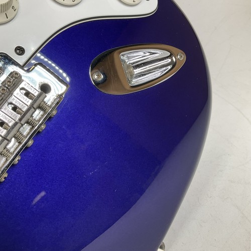 2001 Fender Stratocaster Right Handed Electric Guitar Made In Mexico Indigo Blue - Picture 14 of 23