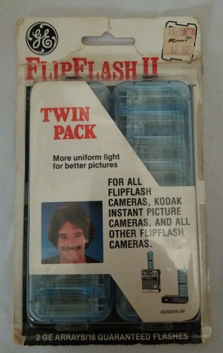 GE Flip Flash II Flash Bulbs Twin Packs 2 Arrays 16 Flashes - KMart - Picture 5 of 5