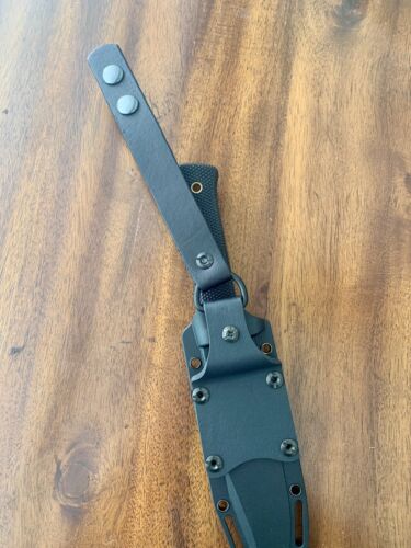 Cold Steel SRK  Leather and Kydex Dangler (No Knife Or Sheath) - Picture 11 of 14