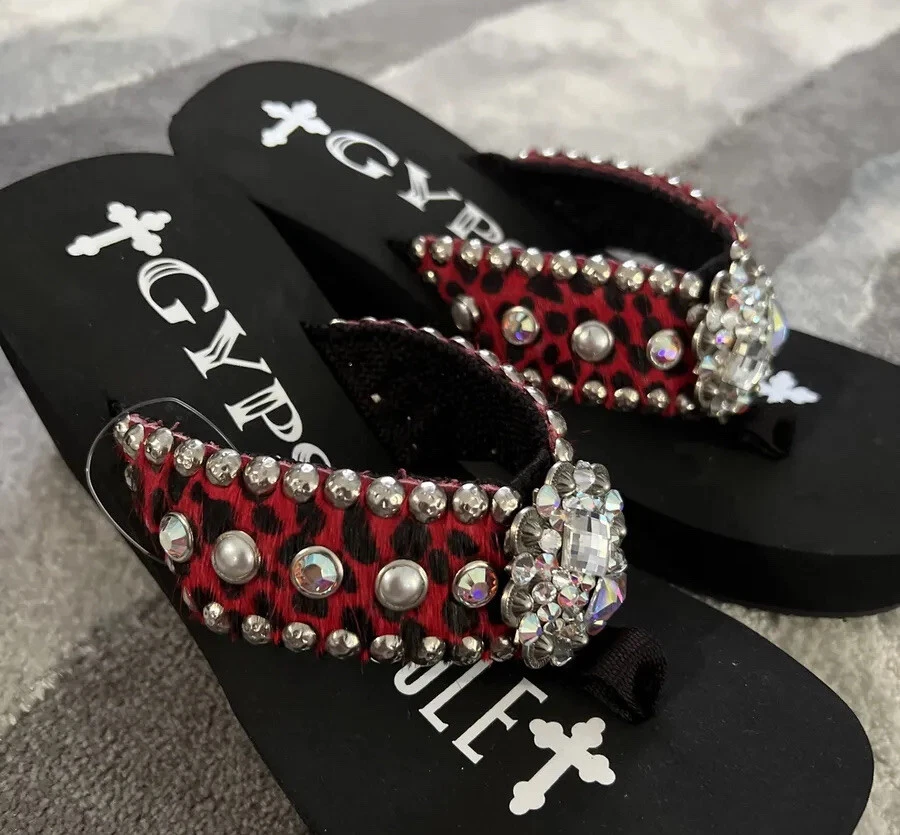 Gypsy soule sandal flip flop BEDAZZLE sz 7m Red Leopard New In Box