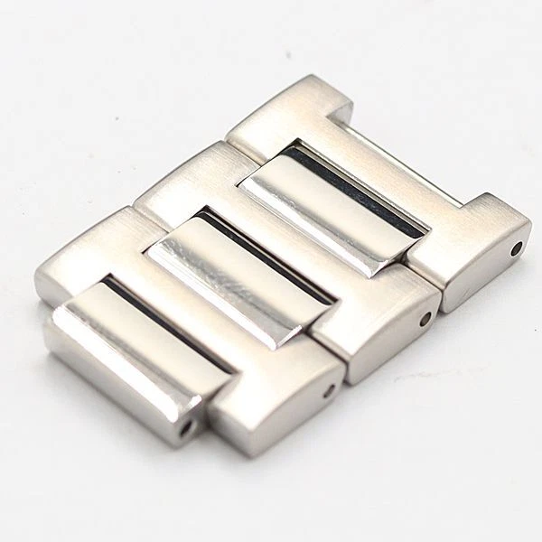 Bracelet ceinture montre homme GUCCI authentique 3 maillons 142,2 pièces argent 20 mm