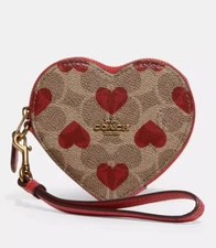 ❤ COACH HEART COIN CASE WRISTLET IN SIGNATURE CANVAS WITH HEART PRINT