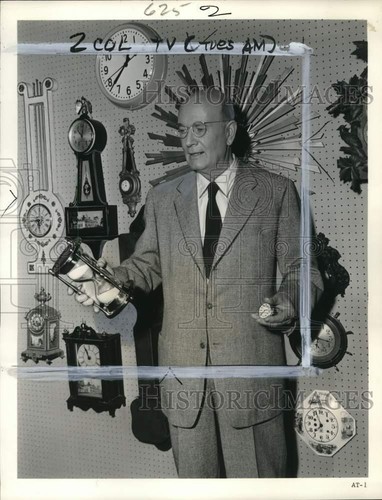 1962 Press Photo Dr. Frank C. Baxter on the TV show "Bell System Science Series"