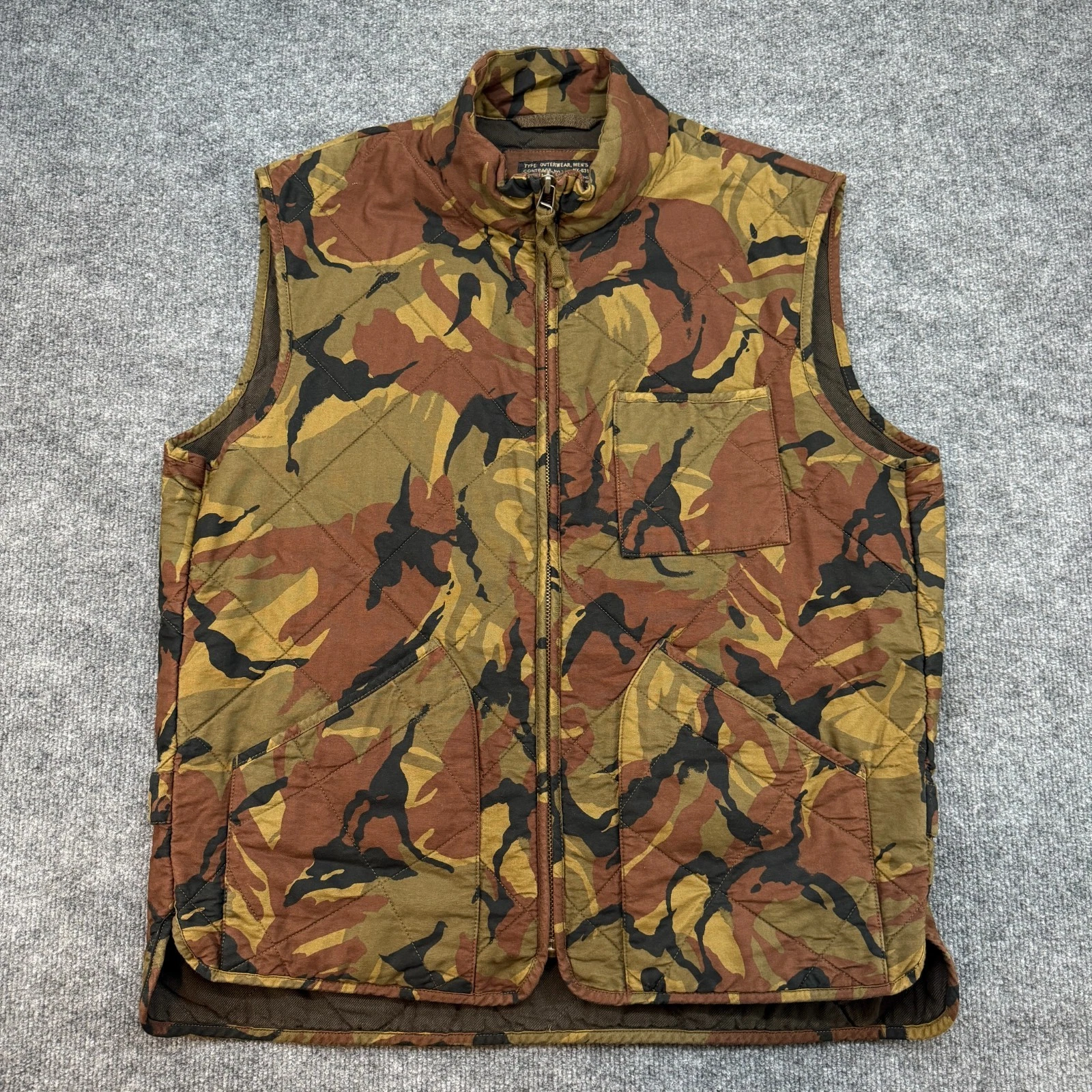 J Crew Vest Mens Large Camouflage Quilted Insulated Camo Full Zip Outdoors