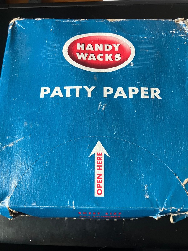 Handy Wacks party paper box with 1000 sheets 5 1/2 "