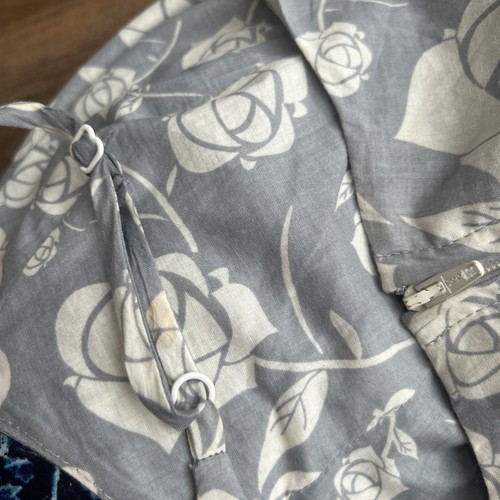 Hearts and Found 50’s Style Floral Roses Print Dress Gray Sz S NWT - Picture 11 of 12