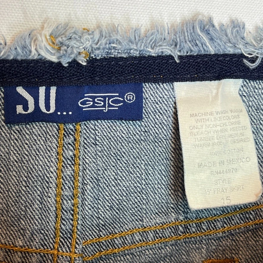 Minifalda SO para mujer 15 azul denim con dobladillo deshilachado desgastada informal estilo Y2K Foto 3 de 4