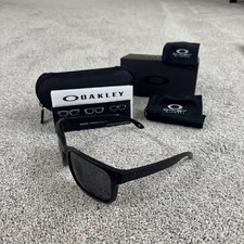 Oakley Holbrook XL Polarized Black Lens Sunglasses Matte Black Frame OO9102