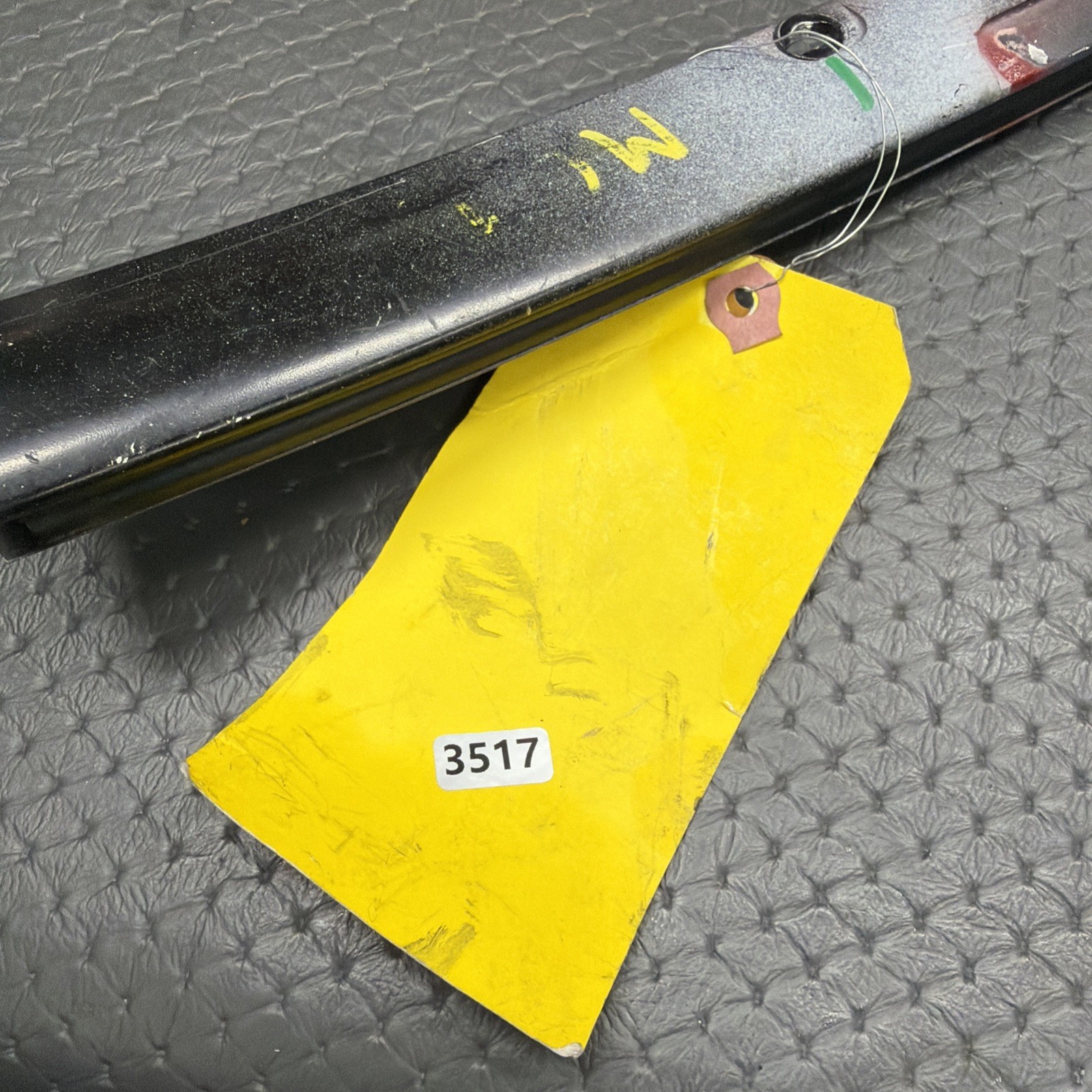 McLaren 650S Spider Front Right Quarter glass