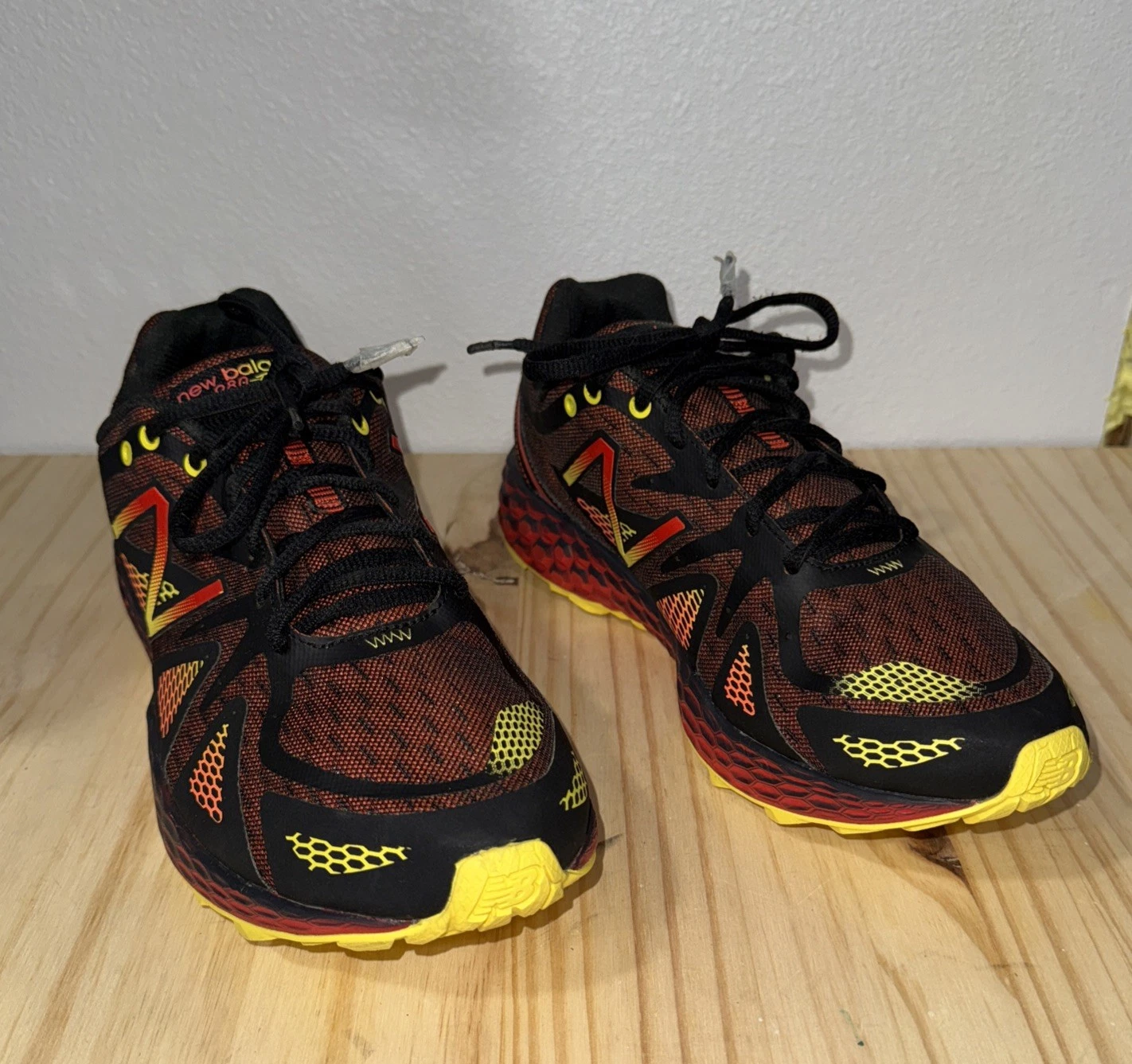 2014 Mens New Balance 980 MT980RB Fresh Foam Trail Running Shoes 11 EUC