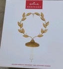 Hallmark 2023 Golden Wreath Ornament and Stocking Hanger  Terri Steiger — photo 1