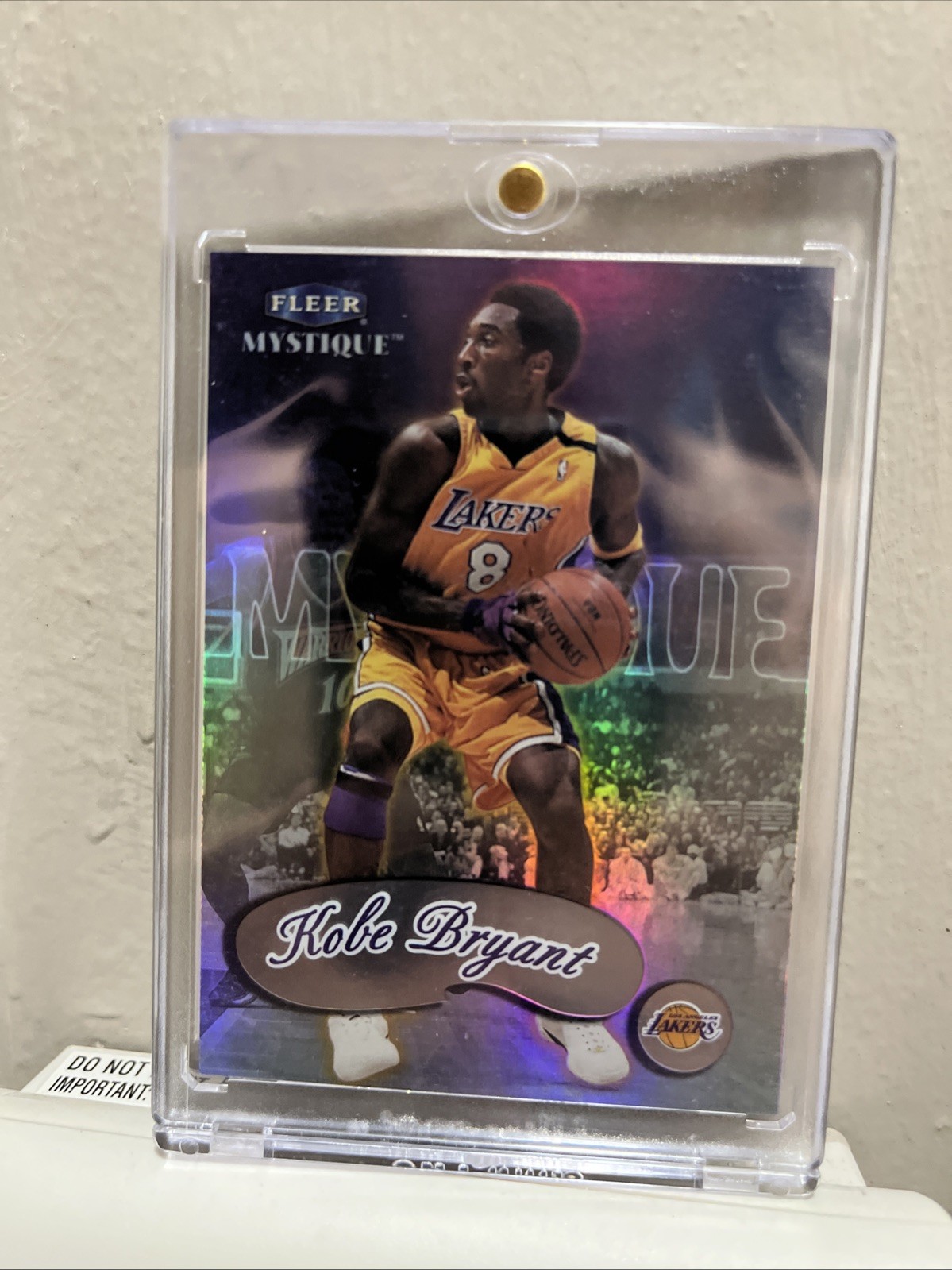 Kobe Bryant 1999-00 Fleer Mystique #61 Los Angeles Lakers