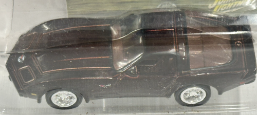 Corvette 1:64 Johnny Lightning 1978 uscita 2002 Maroon 50° anniversario - Foto 3 di 12