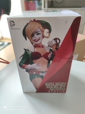 dc collectibles DC Comics Bombshells Holiday Harley Quinn 