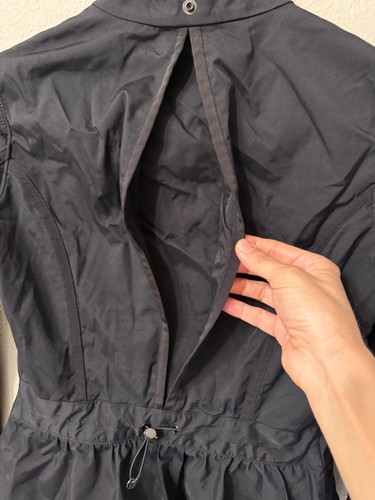 Lululemon Out and About Jacket size 2 Black wind/water resistant, peplum - Picture 7 of 13