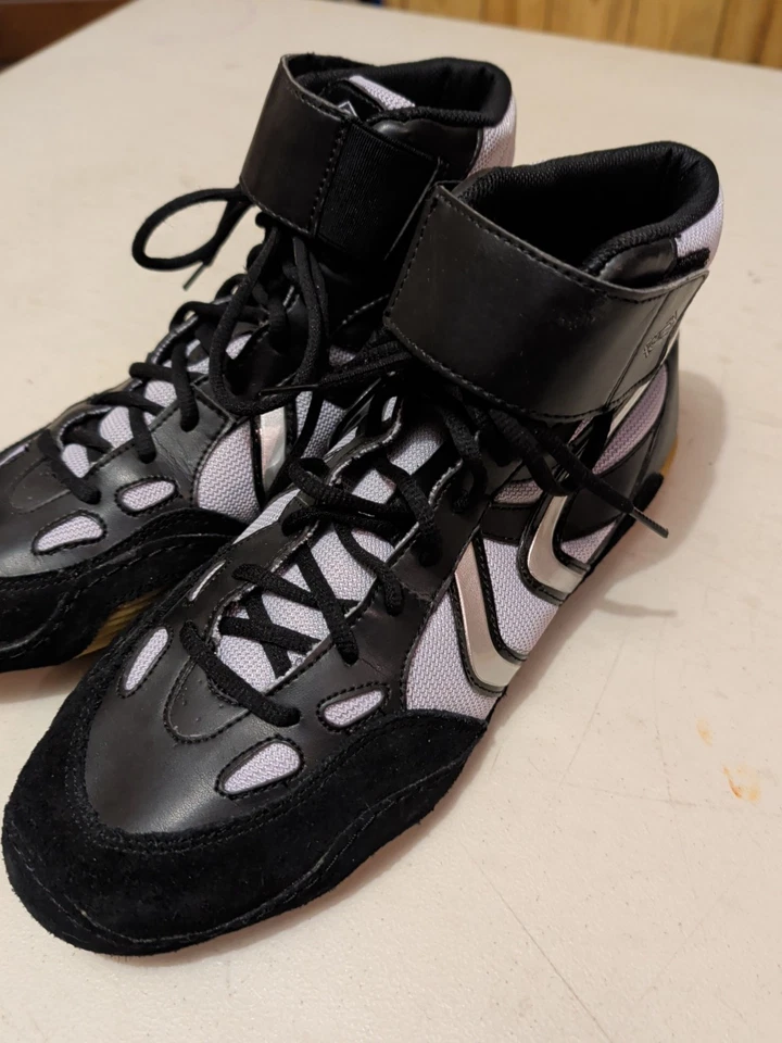 Мужские борцовские туфли Matman Wrestling SO40 Revenge размер 11 цвет черный/серебристый - Изображение 2 из 4