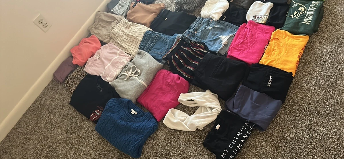 womens clothes lot size small