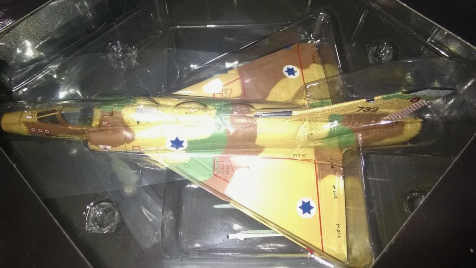 Falcon Models Mirage IIICJ Shahak 33 Eitan Ben- Eliyahu 1969 1:72 Scale NIB - Image 2 of 4