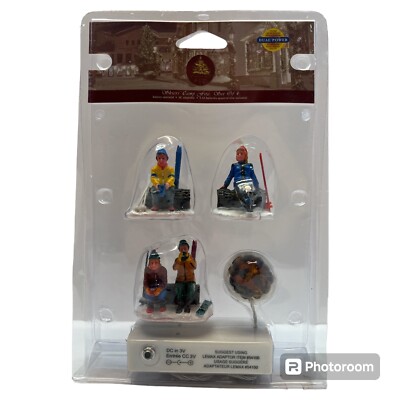 2003 Lemax Enchanted Forest Skier's Camp Fire Set of 4 Figurines New!