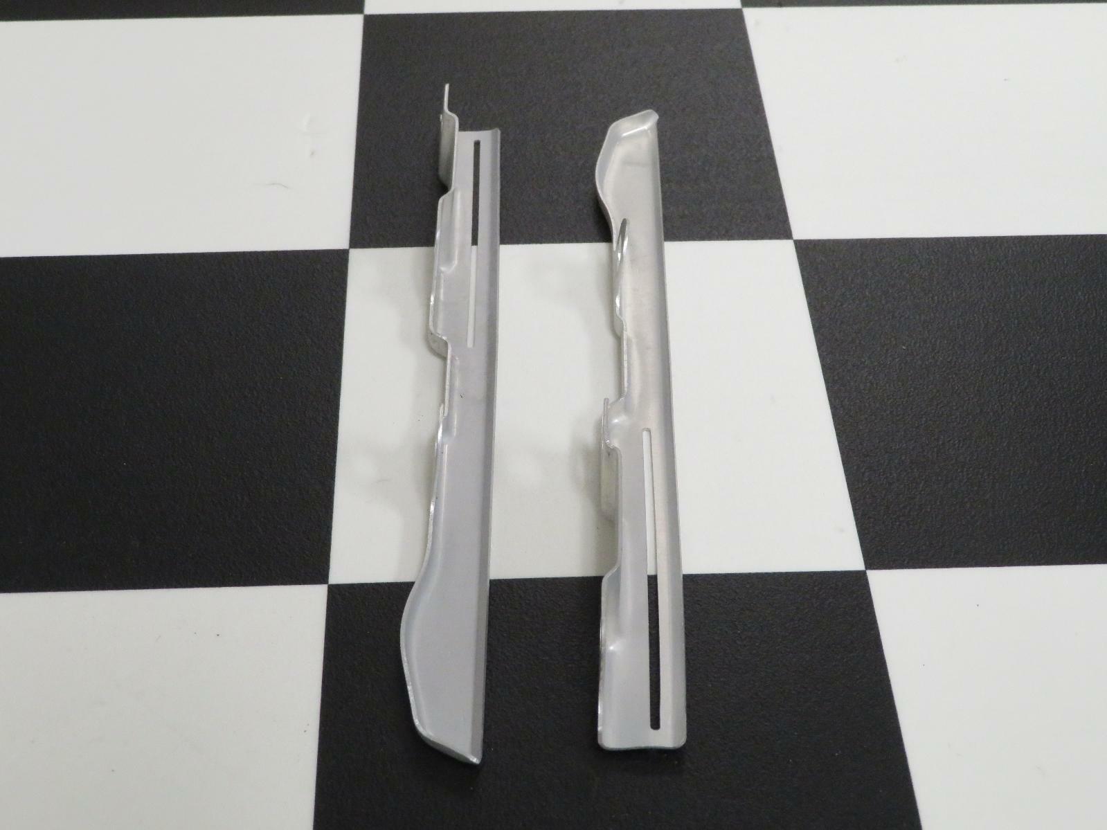 LAMBORGHINI HURACAN LP580 QUARTER PANEL FENDER BRACKET SET 4T8810695 4T8810696