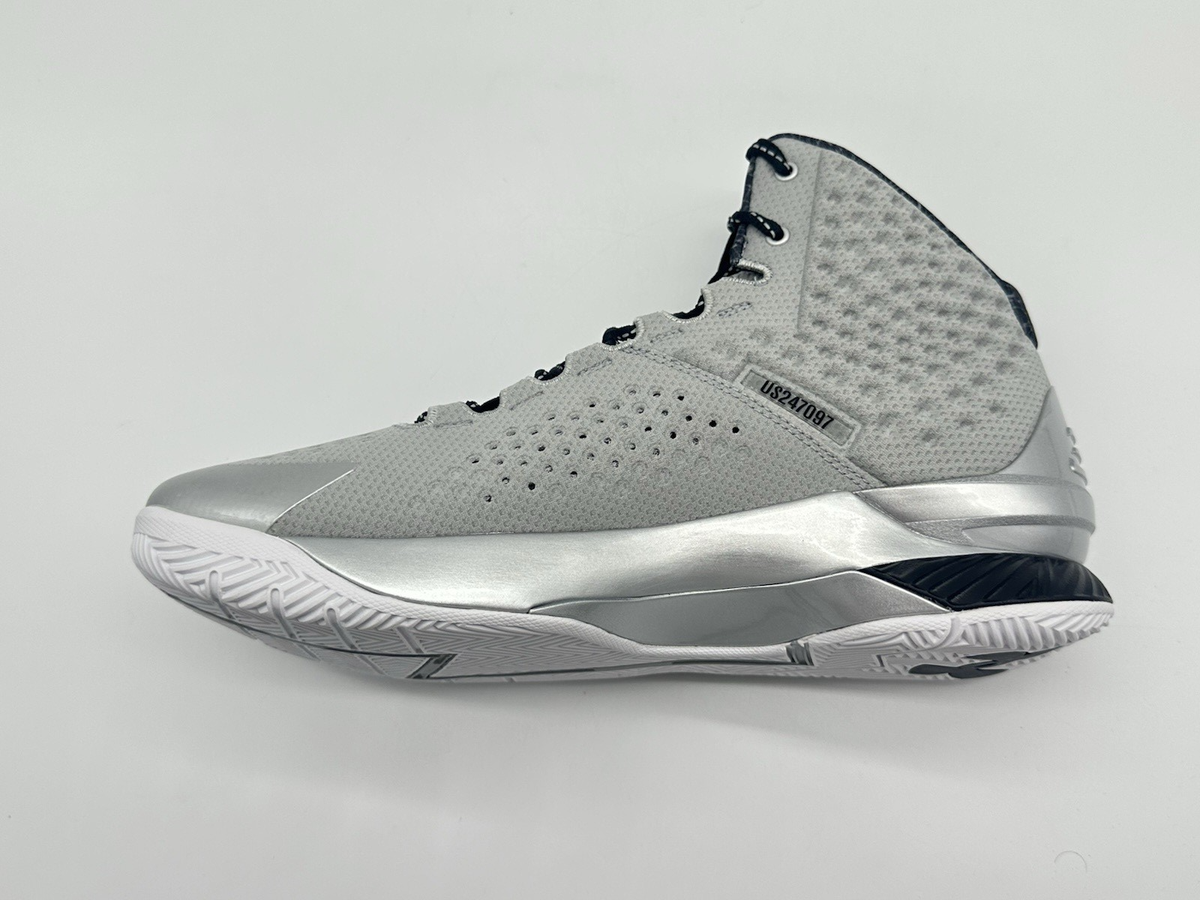 Under Armour Curry 1 RFLCT Men's Size 10 Basketball Shoes Silver