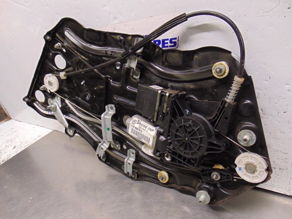 VW Beetle Window Regulator 99-10 1Y Convertible Drivers right rear motor module - Image 2 of 4