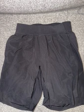 Lululemon Men’s Biking/Cycling Shorts Medium Black Padded