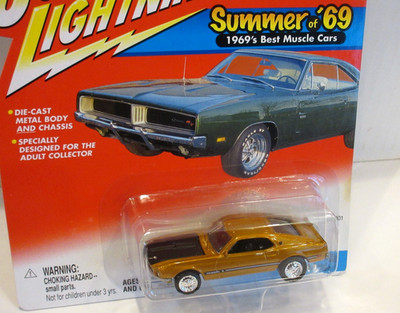 JOHNNY LIGHTNING TOYS R US ONLY SUMMER OF '69 BEST MUSCLE CARS MUSTANG MACH 1
