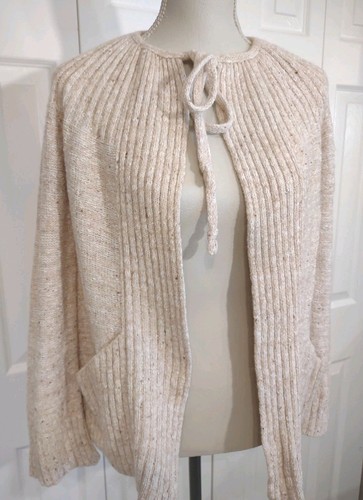 True Vintage 1970's Boho Style Nubby Cardigan Bell Shape Oatmeal Beige Small - Picture 1 of 7