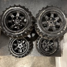 Duratrax Hatchett X Pneumatici Montati 24mm Xmaxx - 4 totali 