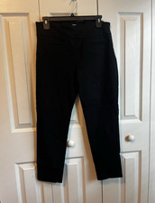 Women  s Black Solid Ankle Pants, Pull-On Flat Front Tapered Stretch Twill