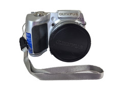 Olympus SP-510UZ Ultra Zoom 7.1MP Digital Camera with 10x Optical Zoom