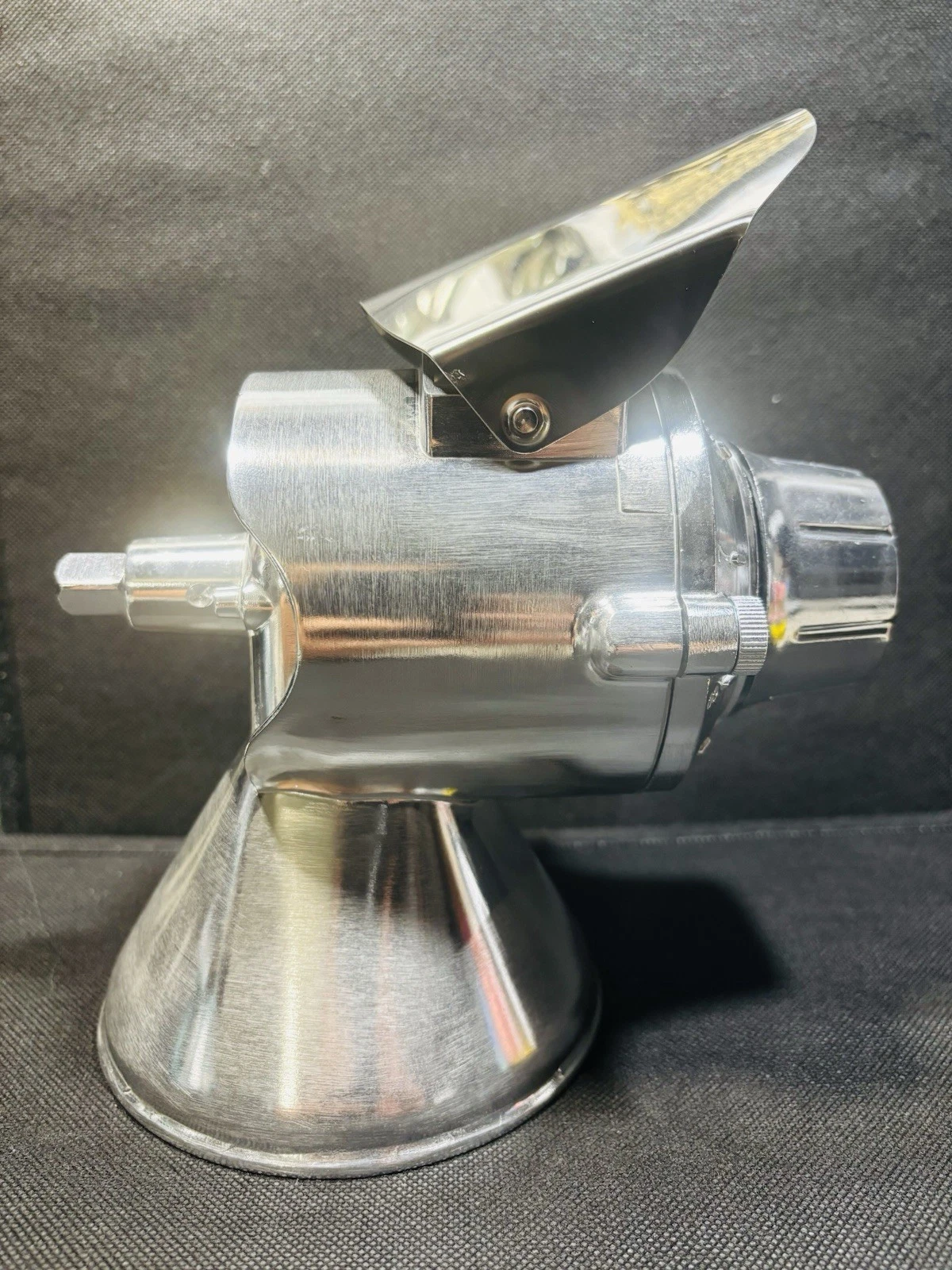 All Metal Grain Mill Attachment for Kitchenaid Stand Mixer 9 Levels Grain No Box
Opens in a new wind