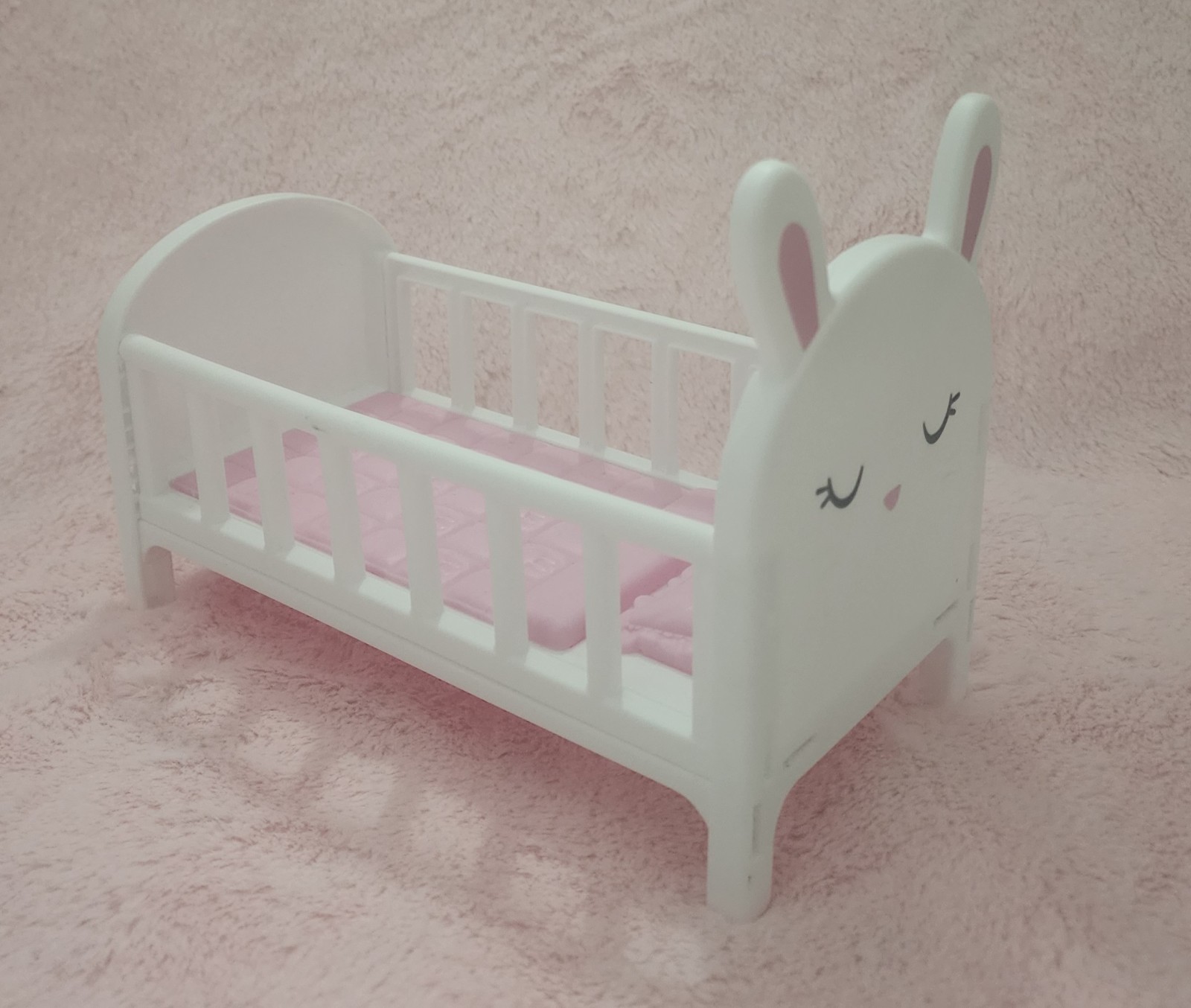 Bunny Crib With Bedding For 6-8 Inch Baby Doll