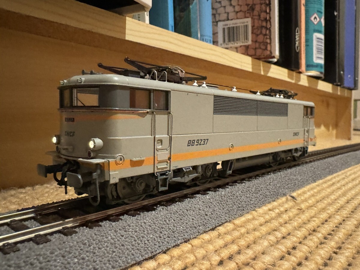 Locomotive BB 9237 ROCO - Collection