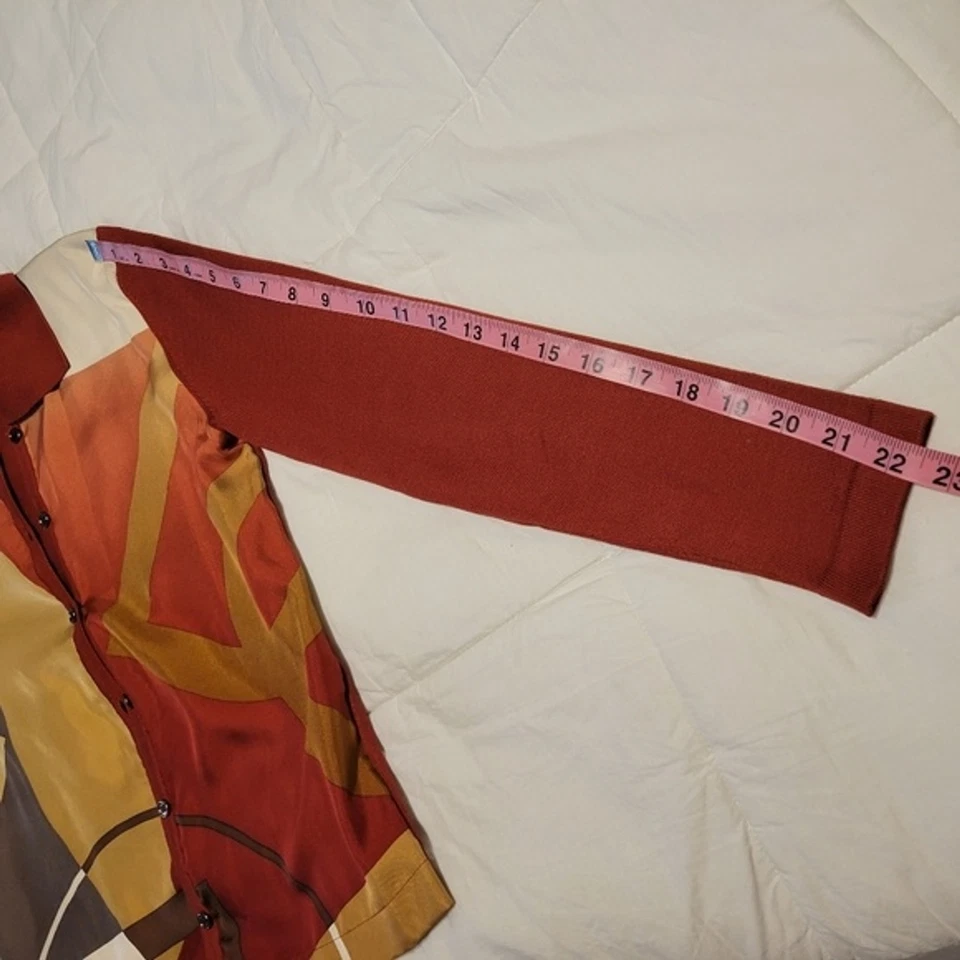 Camisa de vestir Doncaster vintage damas geométrica 100% seda y punto talla XS Foto 4 de 4