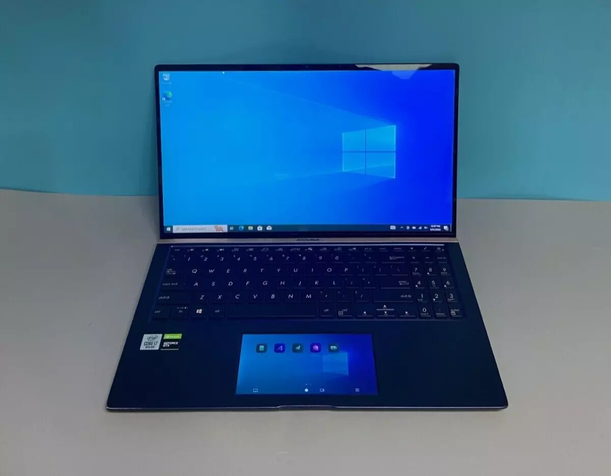 ASUS Zenbook 15 UHD UX534F i7-10510U 16GB RAM 1TB SSD NVIDIA GTX 1650