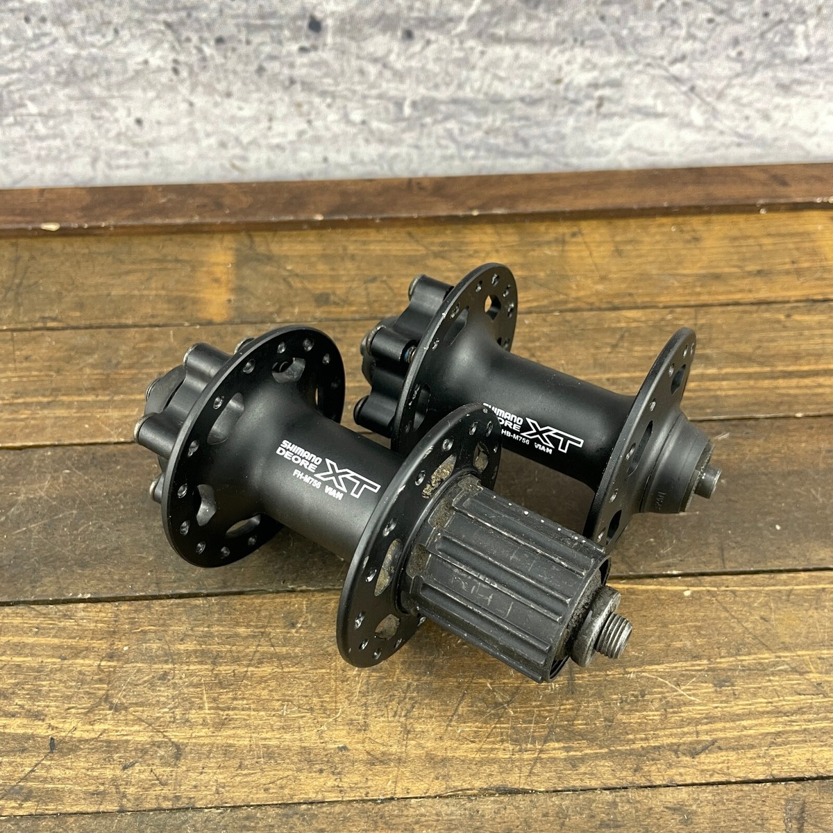 Vintage Shimano Deore XT Disc Hub Set FH-M756 32 Hole MTB Mountain