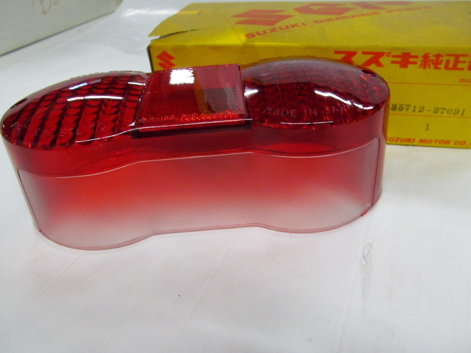 New Red Taillight Lens For Suzuki GT Series Motorcycles - Fits GT750, GT550, GT380 3 thumbnail image