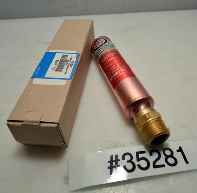 Watts Water Hammer Arrestor 6AVD8 (Inv.35281)
