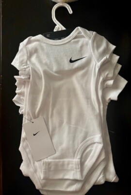 Nike White Bodysuit - 5 Pack - NWT - 6 Months