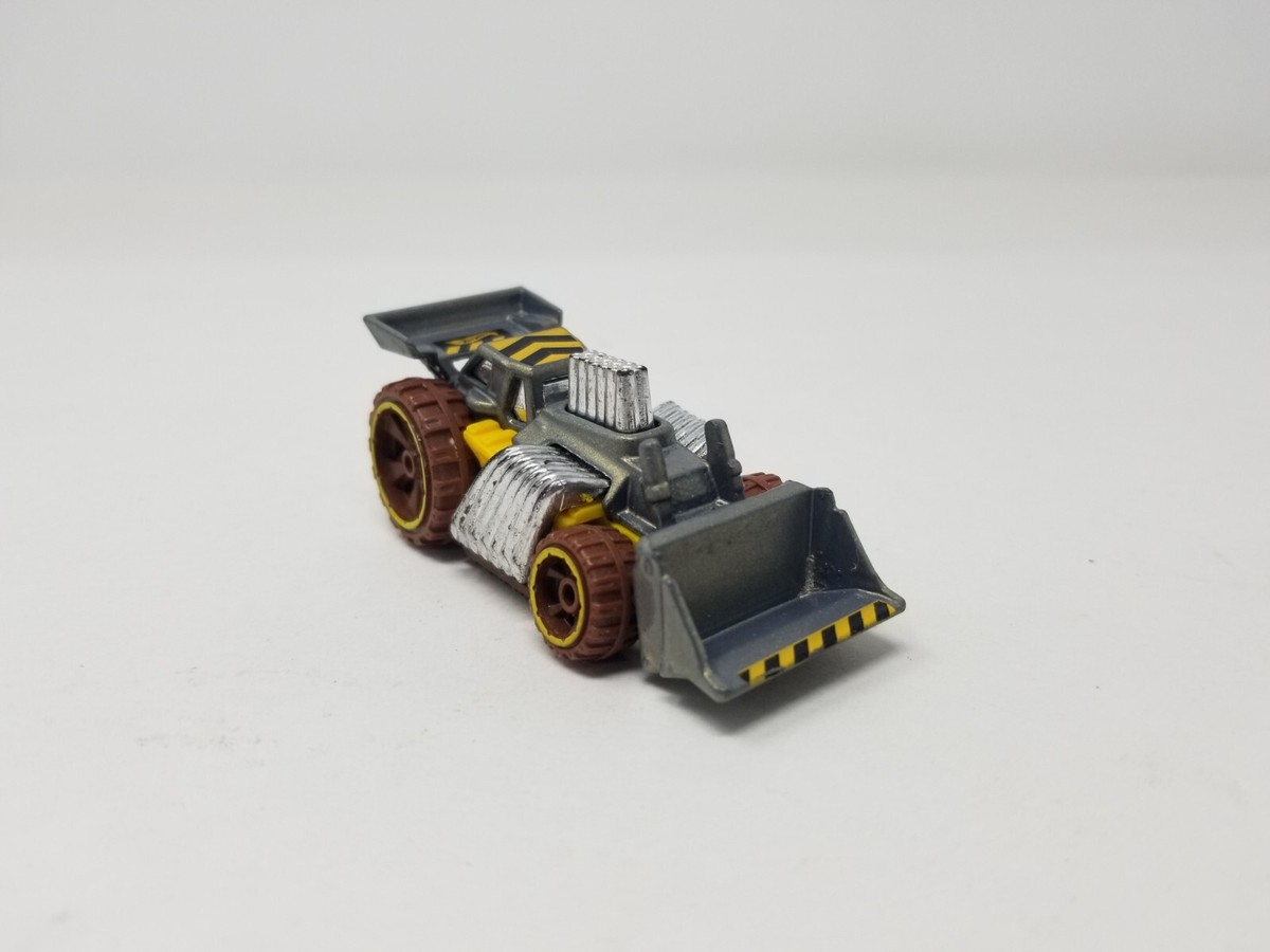 Mattel Hot Wheels Speed Dozer HW City BJF58 Loose Made In