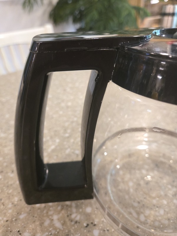 Cuisinart Coffee Pot 12 Cup Replacement Glass Carafe Black Handle W/Metal Trim 