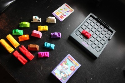 Binary Arts 2000 RUSH HOUR Junior ~ Traffic Jam Game Jr.  Vintage Game Ages 6-8