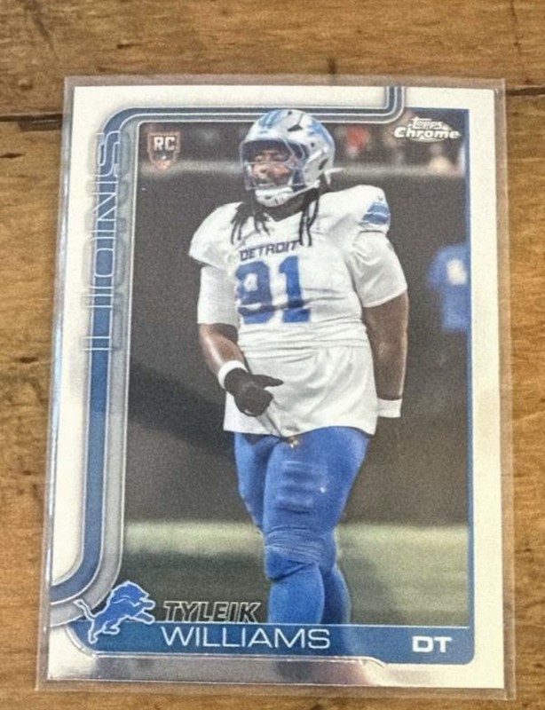 Topps 2024 Topps Chrome Tyleik Williams #364 Detroit Lions Rookie