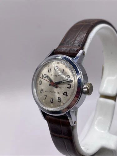 Vintage Timex Mechanical Womens Wind Watch Works Runs! New Leather Band